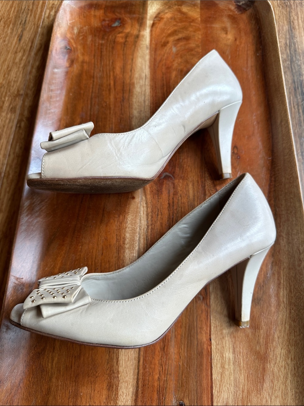 ANTONIO MELANI Peep-Toe Bow Heels - Picture 2 of 6